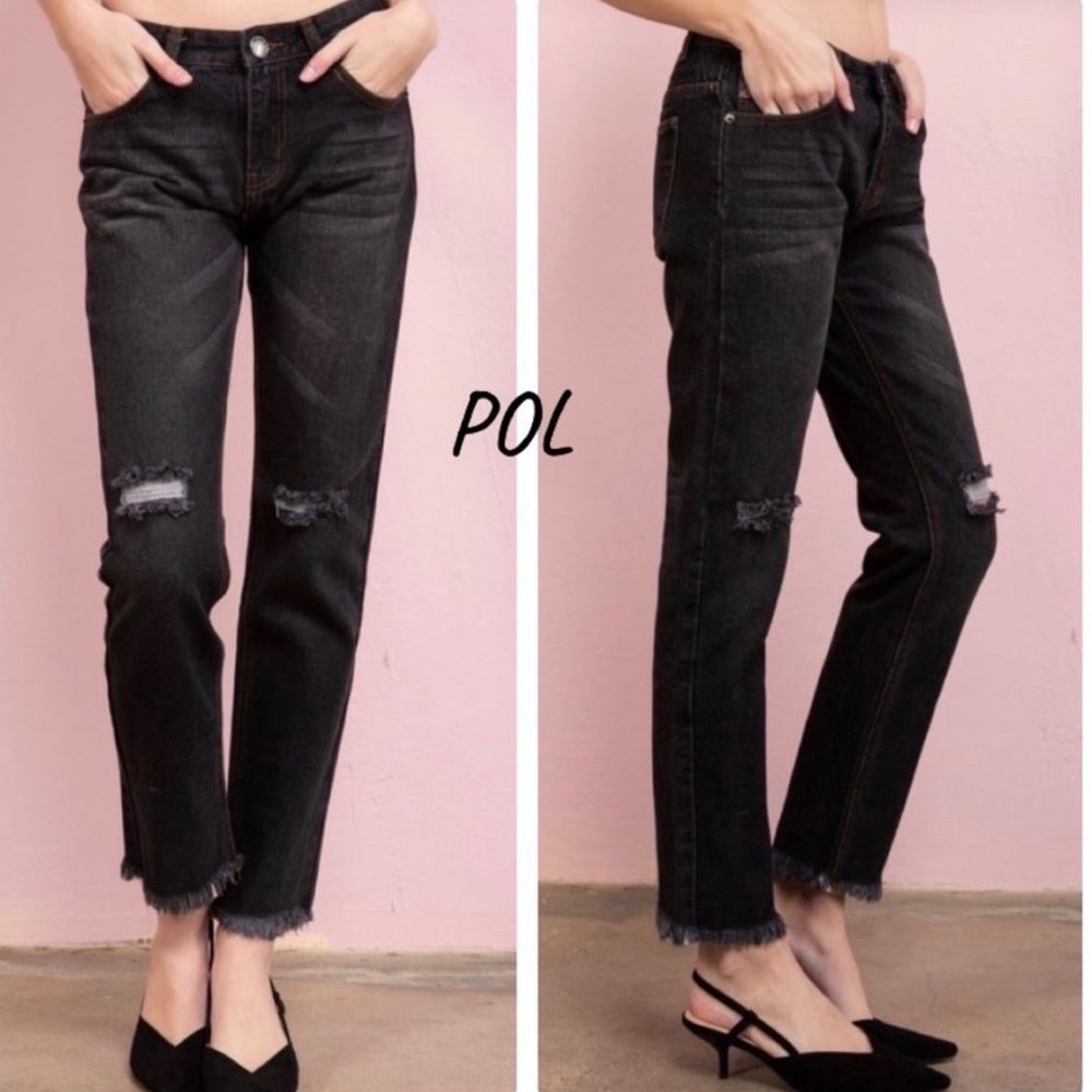 New! POL Washed Black Denim Boyfriend Straight Cut Frayed Hem Jeans